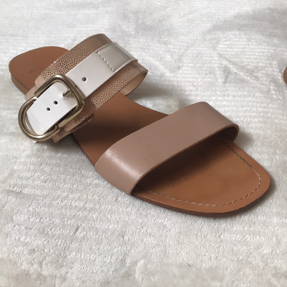 Victor Sandals